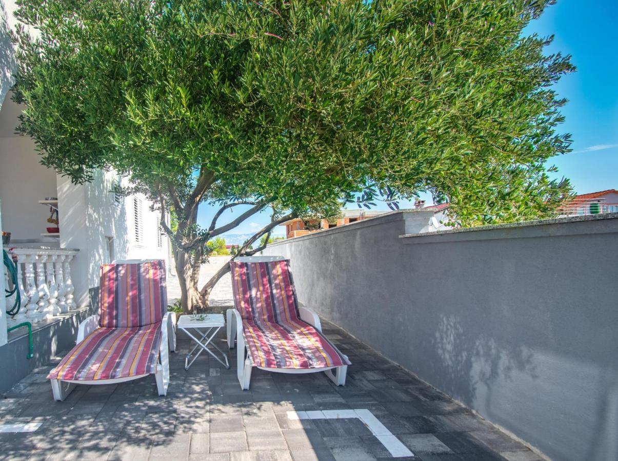Olea Apartments Vir Eksteriør billede